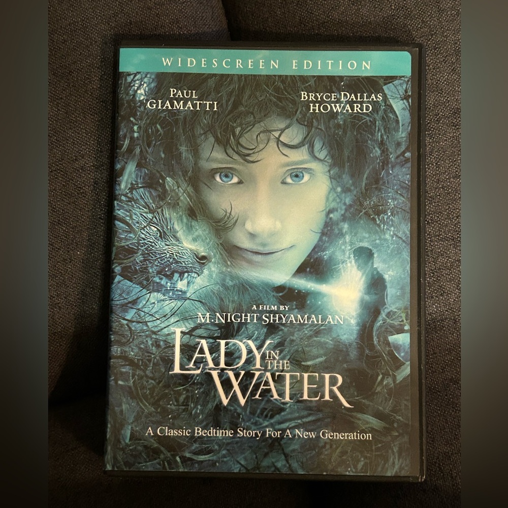 DVD/BLU RAY - BUNDLE 4 FOR $25 - LADY IN THE WATER